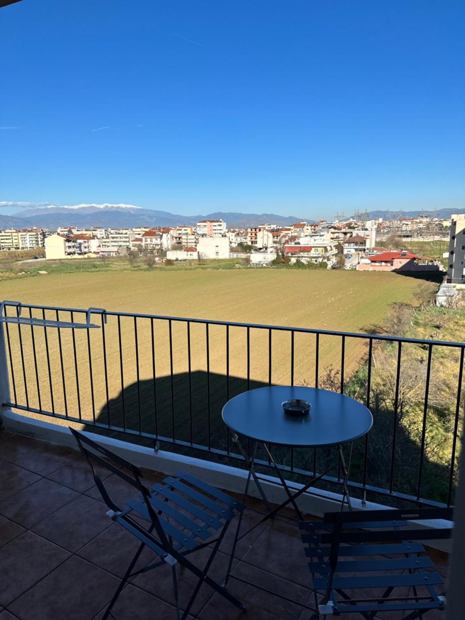Νεάπολη Apartamento Larissa Exterior foto