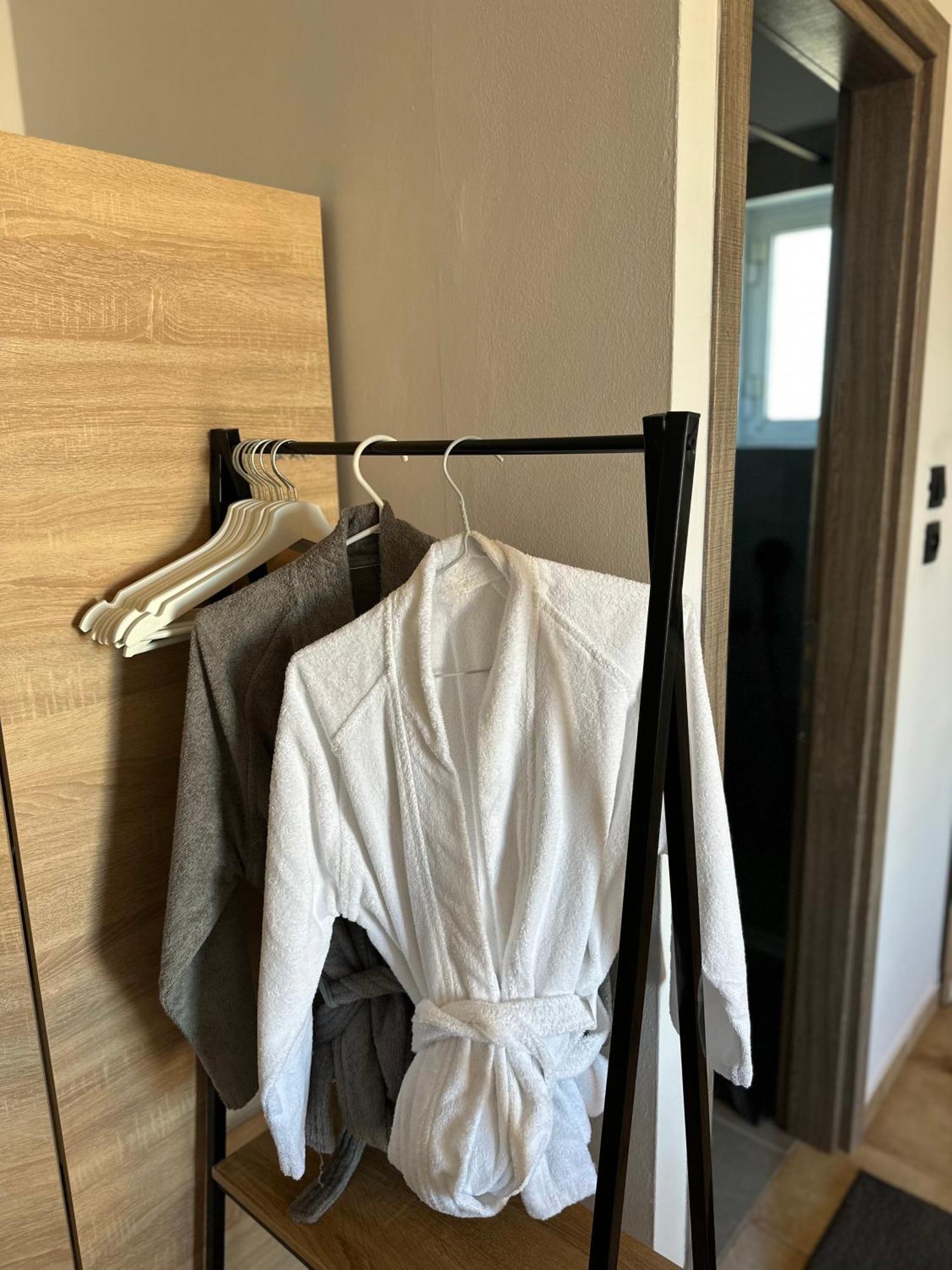 Νεάπολη Apartamento Larissa Exterior foto