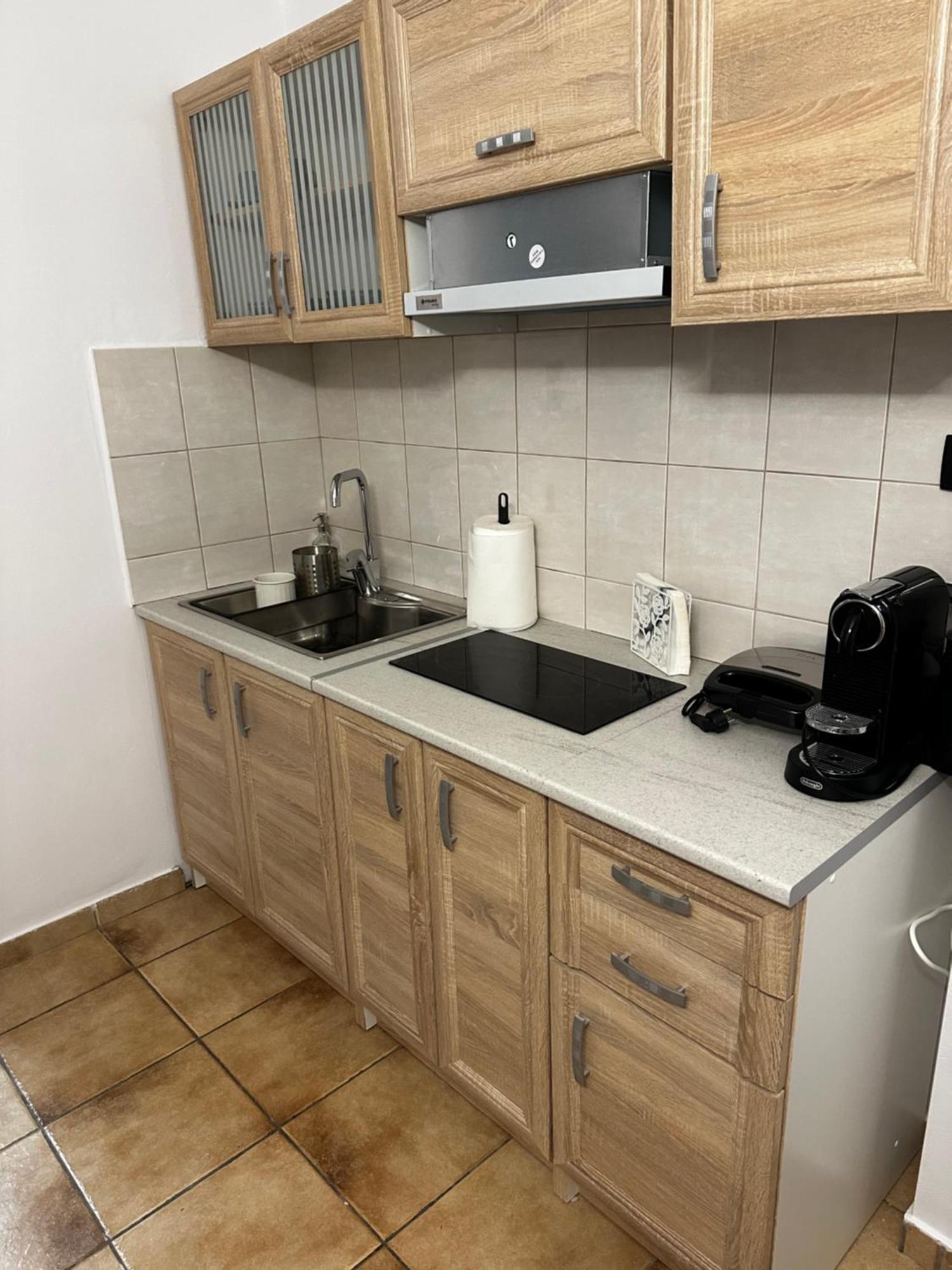 Νεάπολη Apartamento Larissa Exterior foto